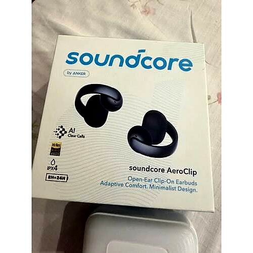 Soundcore AeroClip – Open-Ear Clip-On Fit, AI Calls & 32-Hour Battery
