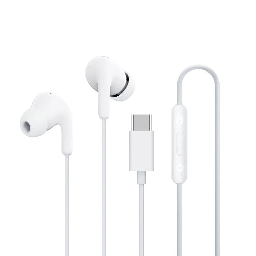 Xiaomi USB-C Earphones in black with HD microphone, three-button controls and IP54 protection